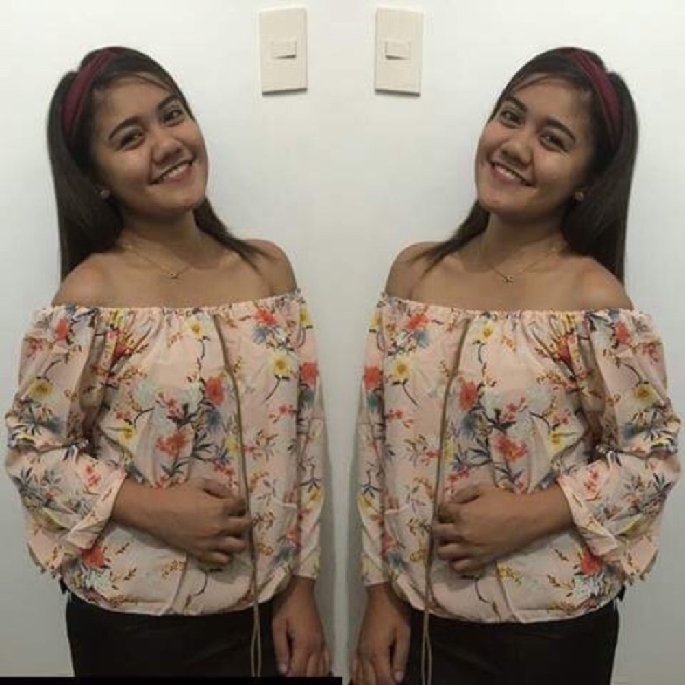 FLORAL PRINT OFF-THE-SHOULDER TOP